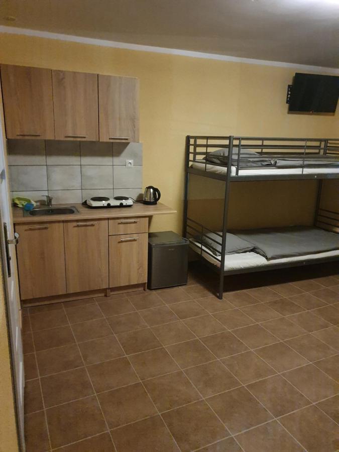 Glubczyce Hostel Zacisze 2 מראה חיצוני תמונה