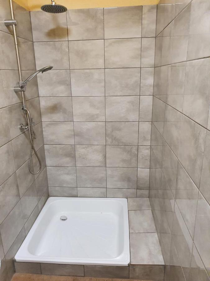 Glubczyce Hostel Zacisze 2 מראה חיצוני תמונה